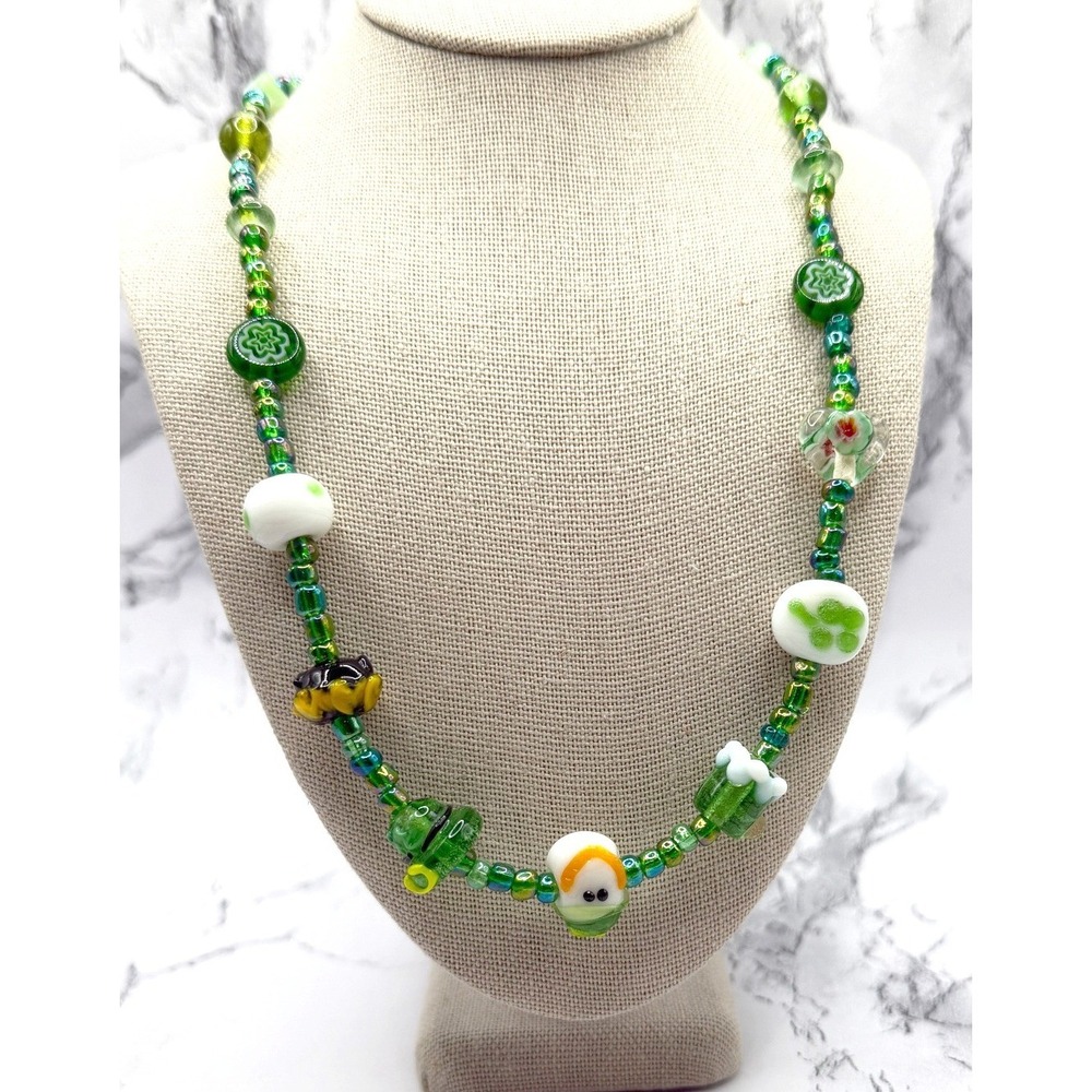 Irish Leprechaun Shamrock Necklace Green‎ Glass Bead Celtic 20"